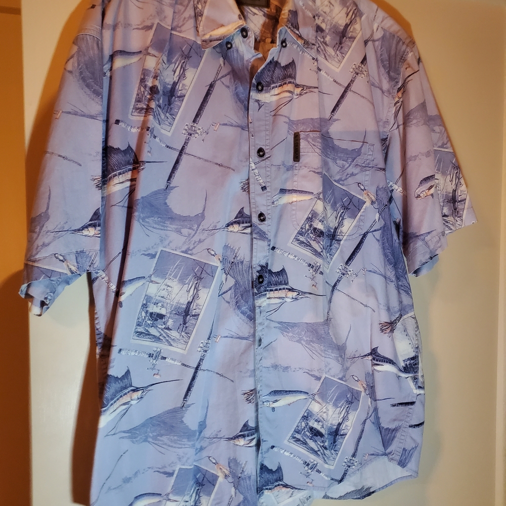 Magellan Outdoors Graphic Sportswear Shirt